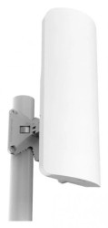 Urządzenie klienckie RB921GS-5HPacD-15S, 5GHz, 1x RJ45 1000Mb/s, 1x SFP, 15dBi MikroTik mANTBox 15s