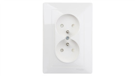 Sedna Gniazdo Podwójne Z/U 16A Ip20 Kremowe Sdn2800623