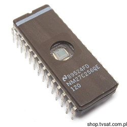 NM27C256QE-120 256Kbit UV EPROM DIP28CW NSC USED