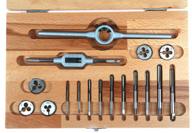 Zestaw gwintownika i narzynki elementy 12 rozmiar gwintownika M6 RS PRO HSS