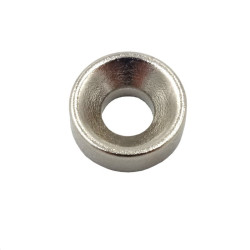 Magnes neodymowy 8x3/3,5x3