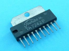 TA-7242P UKŁAD