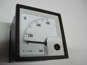 Woltomierz EQ72-x 0-600V , wymiary: 72x72mm (100008938200)