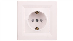 Gniazdo Pojedyncze Asfora Schuko Z Przesłonami Białe Z Ramką Eph2900221