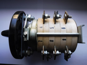 Wyłącznik łącznik pakietowy 100A 250 / 500V typ 1193T/19E