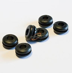 PRZELOTKA DO KABLA GUMOWA 4mm