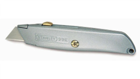 Nóż Metalowy 99E, Ostrze Chowane, 3 Ostrza Zapasowe L