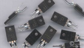 2SJ306 P 3A 250V 25W TO-220F TRANZYSTOR POLOWY