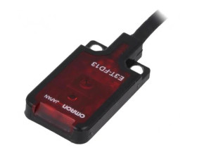 Czujnik fotoelektryczny o zasięgu 5÷30mm PNP LIGHT-ON odbiciowy E3T-FD13 2M
