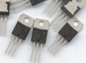 BTB10-600 10A 600V TO-220 METAL TRIAK