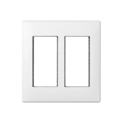 Simon Connect Ramka Simon500 podwójna z uchwytami 4xK45 czysta biel 51010102-030