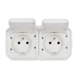 NOWE PLEXO 55 Gniazdo 2x2P+Z poziome komplet natynkowy 16A - 250V AC białe 069778L