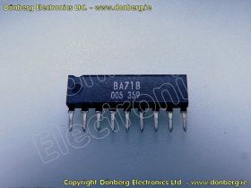BA718