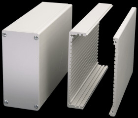 10086841 Profile housing half-shell, 100 x 6.73 mm, individually shrink-w