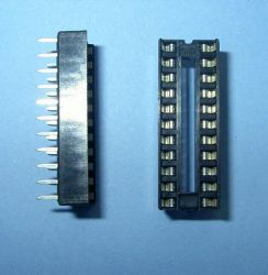 22-PIN 10,0mm PODSTAWKA