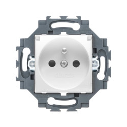 Gniazdo z klapką, z uziemieniem IP 40, 2P+E 16A z przesłonami styków, zaciski śrubowe, biały, Dahlia GW35213W