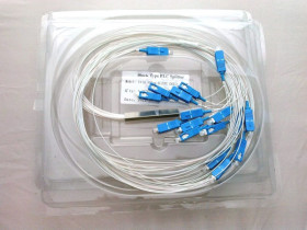 Splitter PLC 1:16 SC/UPC 900um, 1,5m