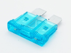 Bezpiecznik samochodowy nożowy 15A / 32V (niebieski)