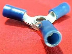 KONEKTOR TRÓJNIK 3x2.50mm IZOLOWANY