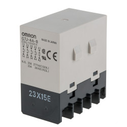 Przekaźnik mocy 12V dc 4PST-NO Omron Montaż na panelu 72Ω Śruba