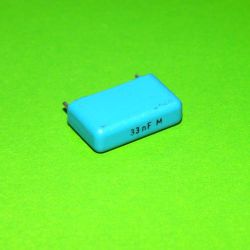 Kondensator 33nF 250AC 18mm x 9,5mm x 5mm r.15mm X2