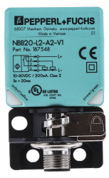 Czujnik zbliżeniowy M12 Indukcyjny 20 mm Pepperl + Fuchs Wpuszczany 10 → 30 V DC długość 40mm w obudowie