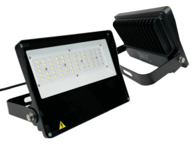 Naświetlacz LED Zosmax 140 lm/W 50W 4000K IP65 IK08 7000lm