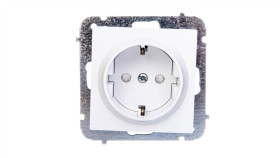 Sentia Gniazdo Schuko Pojedyncze 16A Z Przesłonami Białe 1437-10