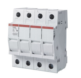 Przełącznik izolacyjny 4-biegunowy-biegunowy 32A ABB