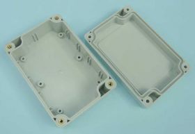 Z-128 OBUDOWA 70x105x40
