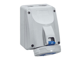 P17 TEMPRA PRO gniazdo stałe 16A 2p+z 230v ip67 555354 LEGRAND