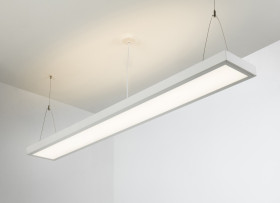 Oprawa świetlna 55 W, Podłużne 230 V IP20