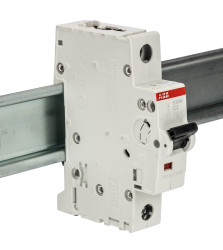 Wyłącznik nadprądowy MCB, Typ C, 1-biegunowy, 3A, 230V, na szynę DIN, ABB S201M-C3, S200M