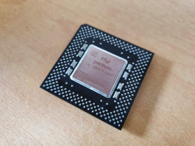 Pentium MMX 233MHz - Socket 7 Intel CPU