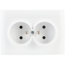 Gniazdo podwójne z uziemieniem VCX WESA LC 16 Biały