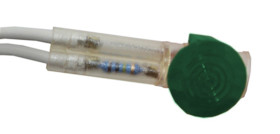 Lampka kontrolna do montażu panelowego 240V, zielona 10mm Wyprowadzenia CAMDENBOSS