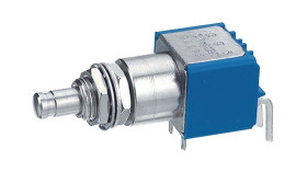 Przycisk Wł.-(wł.) Pojedynczy biegun, montaż panelowy APEM