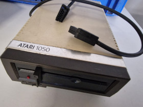 Atari 1050 Disk Drive