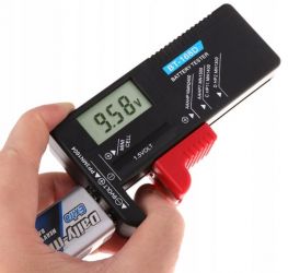 MIERNIK BATERII TESTER AKUMULATOR R3 R6 R9 R14 R20