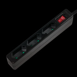 LPS230B Socket outlet 3-way with switch, slim, 1.5m, black