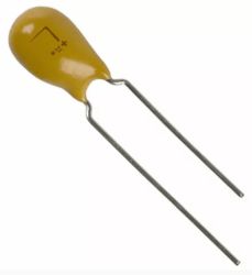Kondensator tantalowy 220uF 10V RoHS
