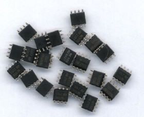NE555 THOMSON SO-8 SMD UKŁAD SCALONY