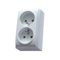 Gniazdo podwójne z uziemieniem n/t IP20 GN-2BZ/00 białe BIS Ospel