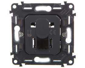 VALENA ALLURE Gniazdo komputerowe pojedyncze RJ45 kat. 5e UTP 753040