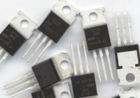 BT139/600 16A 600V 35mA TO-220 METAL TRIAK