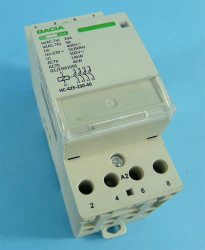 STYCZNIK MOD.SZYNA 25A/230VAC 4NO