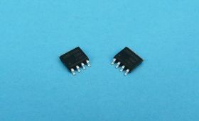 IRF-7821 SO-8 13,6A/30V/2,5W Rds=0,009