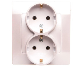 KARO Gniazdo podwójne z/u Schuko srebrny perłowy GP-2SS/43