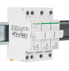 Rozłącznik z bezpiecznikami 3 10A 8.5 x 31.5mm Acti 9 Schneider Electric STI