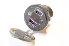 PY-CHR0006 ładowarka samochodowa USB + USB C 48W